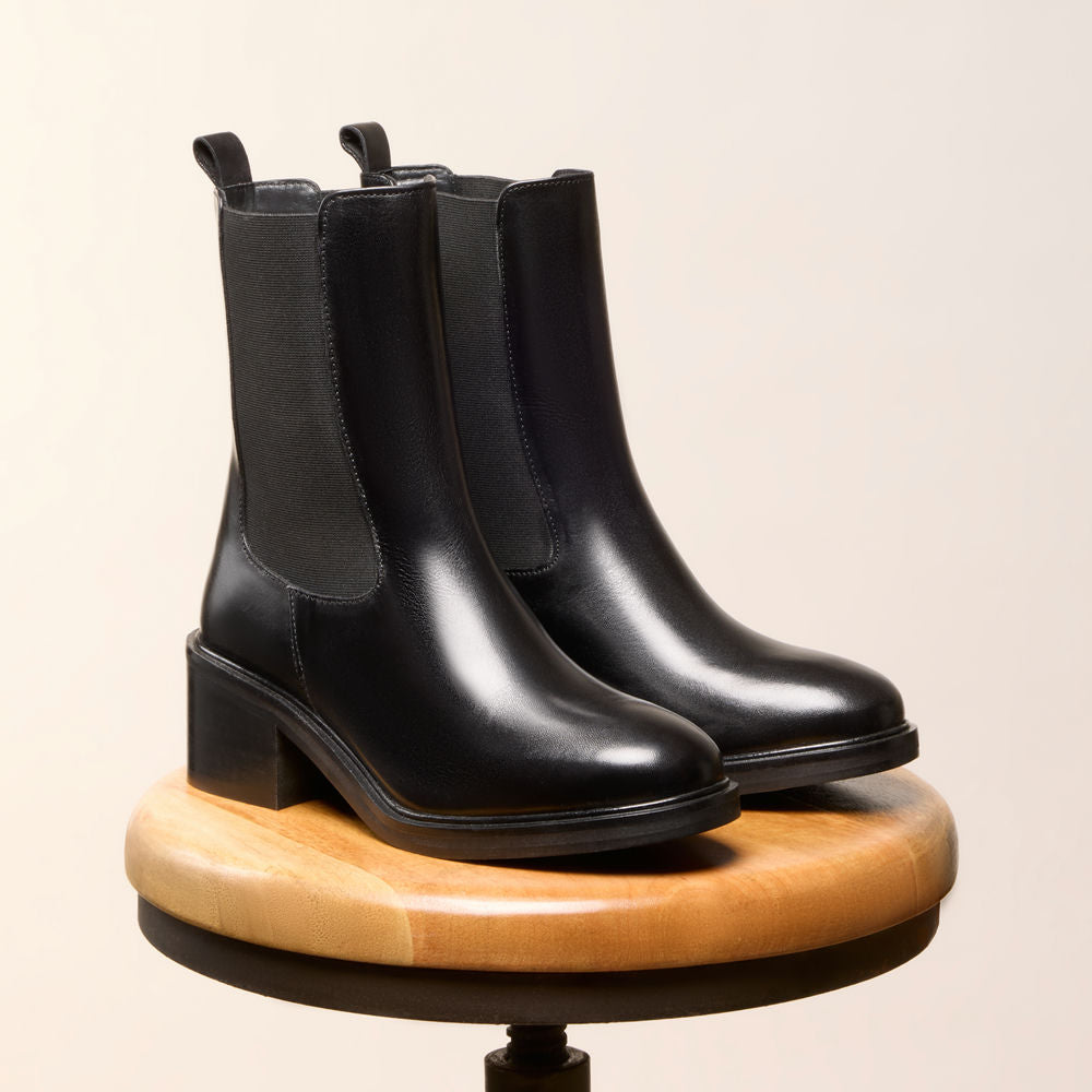 Chelsea Coline - Noir