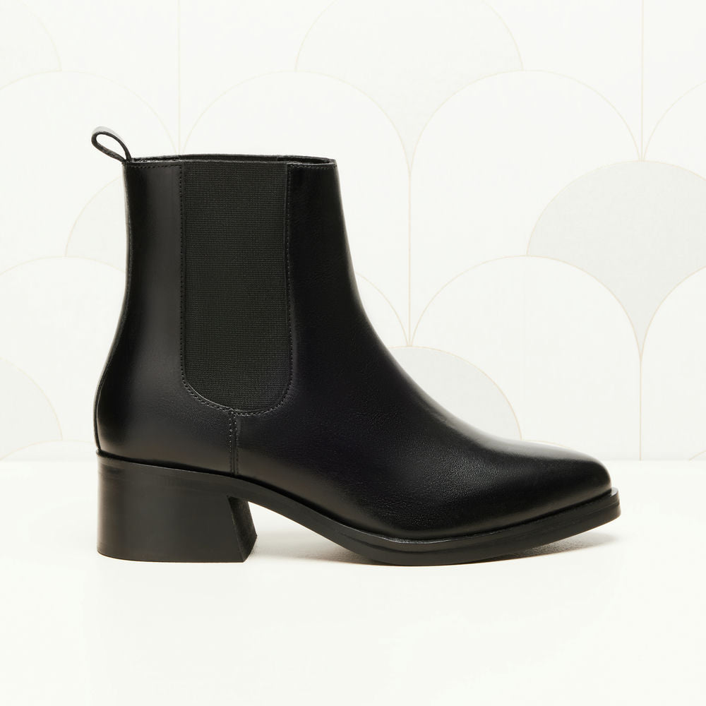 Chelsea Lucie - Noir